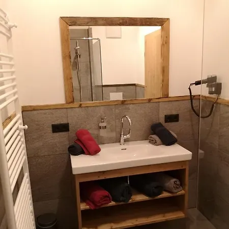 Sinnlehen Alm Dağ evi